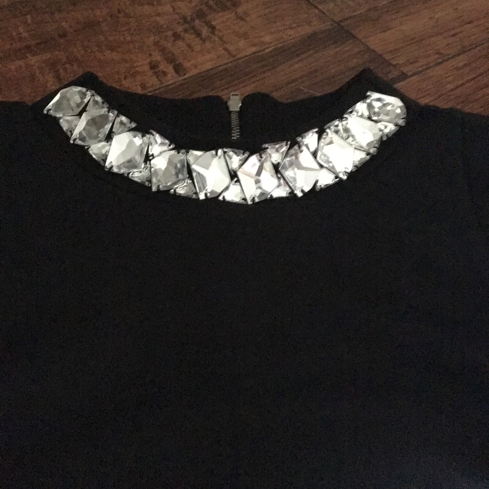 Statement top